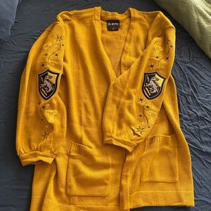 Hufflepuff cardigan hottopic